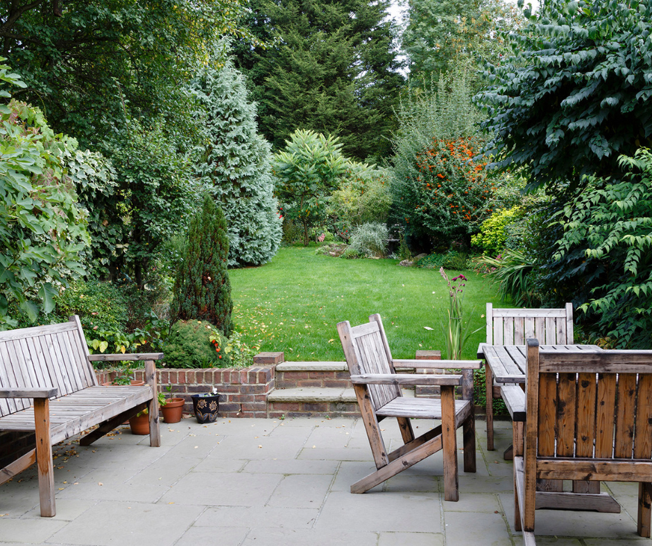 MANSION LONGINOS EXTERIOR